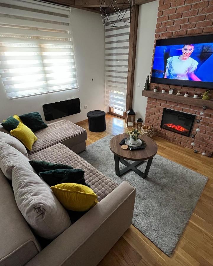 Zlatiborske Noci Apartment Bagian luar foto