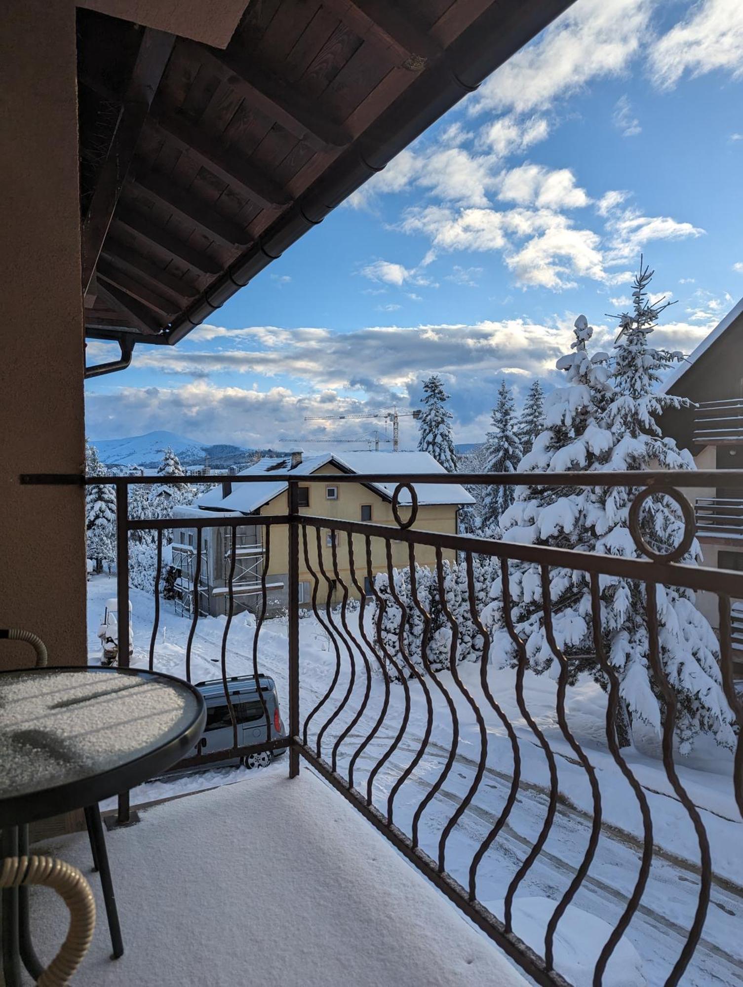 Zlatiborske Noci Apartment Bagian luar foto